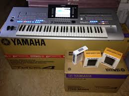 VENTA Yamaha Tyros 4 teclado 800 dolares Ent - Imagen 1