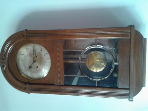 se venden articulos antiguos relojes de pendu - Imagen 1